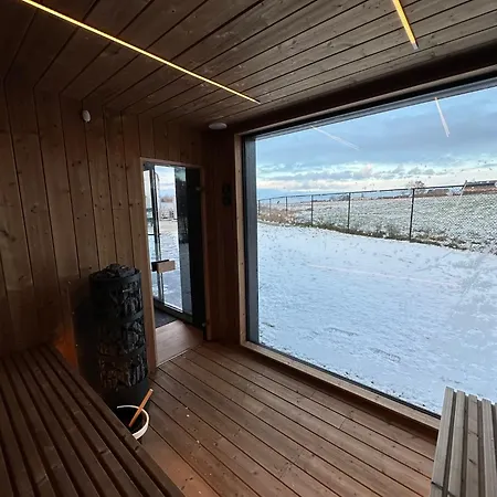 Le Cocon D'oscar Piscine, Sauna & Gym - Aux Reves Des Champs 4* Boneffe